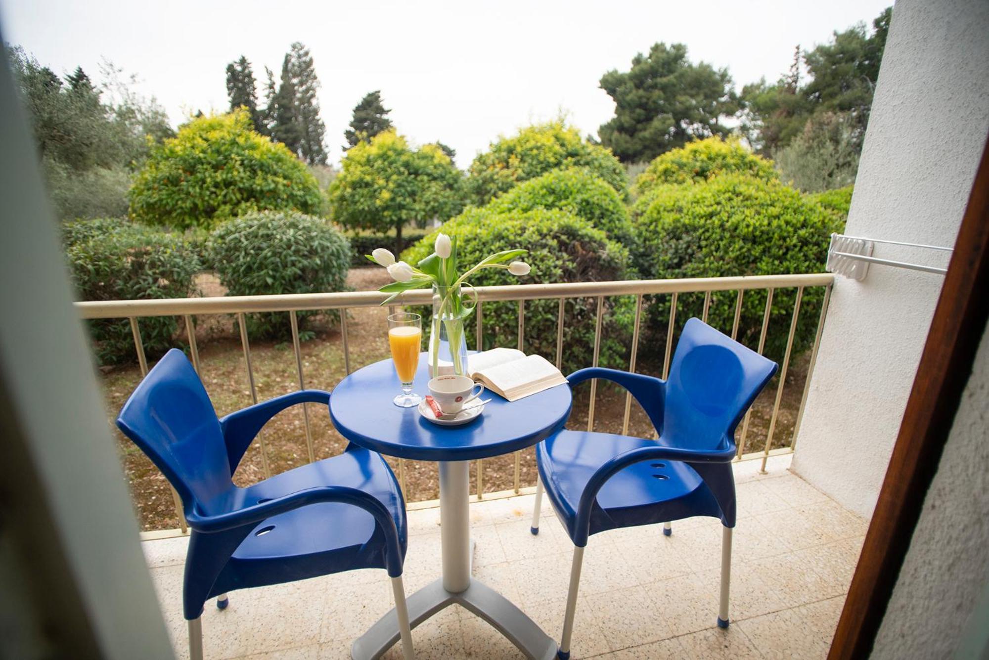 Aminess Vival Casa Velaris Hotel Supetar Exterior photo